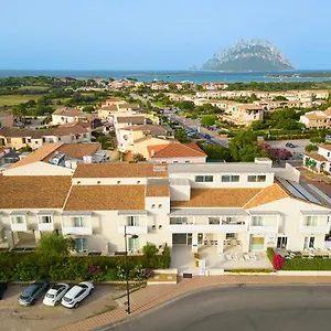 https://residence-hotel-porto-san-paolo.in-sardinia.net