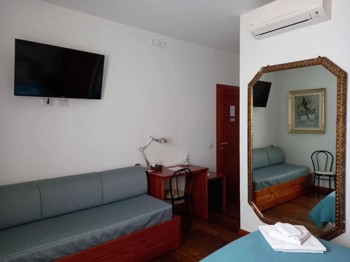 L'Oasi Al Pigneto - Guest House Rome